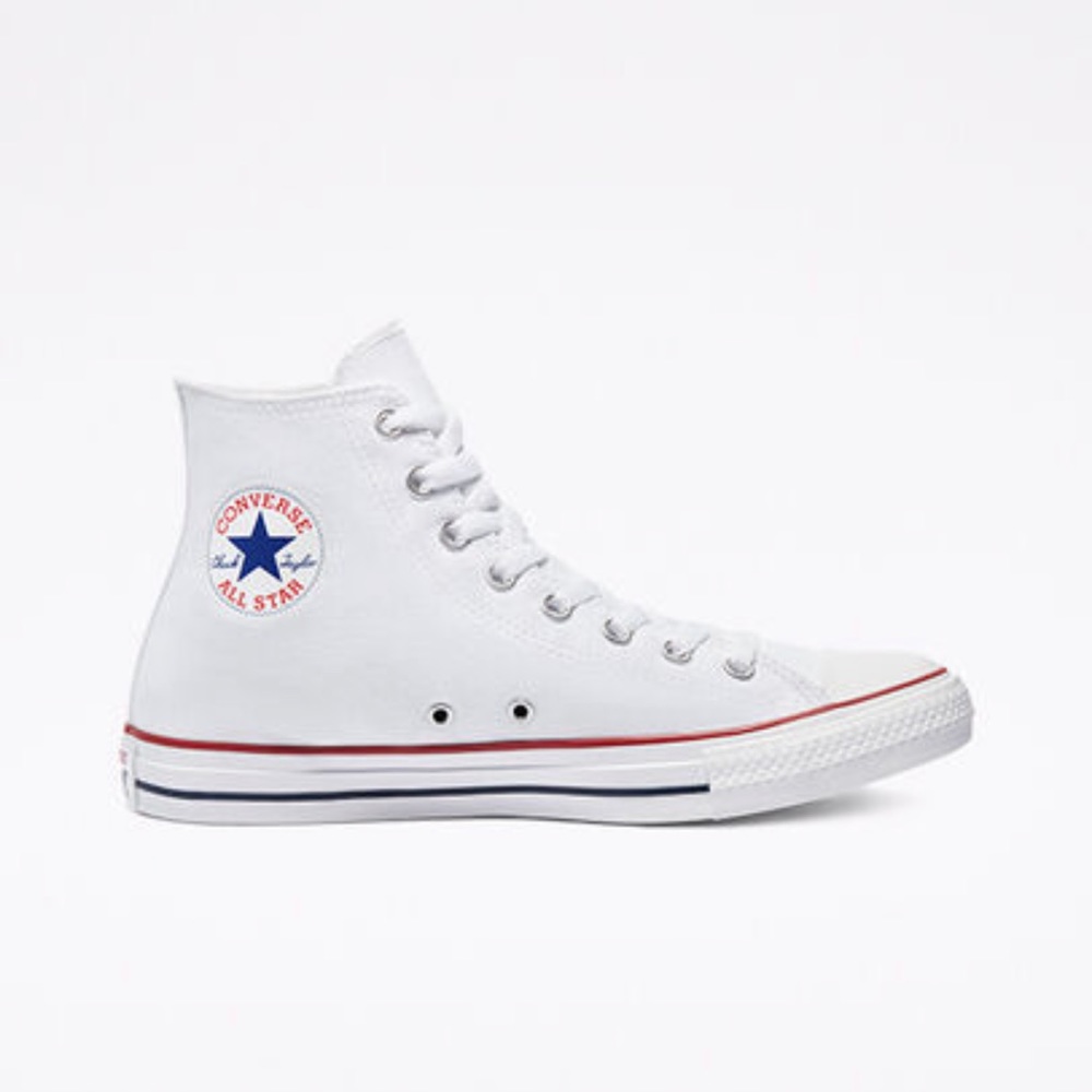 White Chuck Taylor All Star Classic Hightop Converse (Womens US 8)